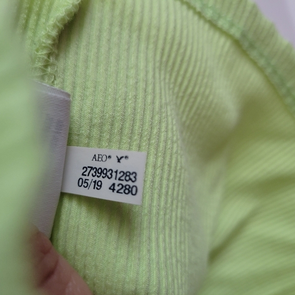 American Eagle Women's Neon Green Ribbed Spaghetti Strap Cropped Tank Size Med - Picture 5 of 5